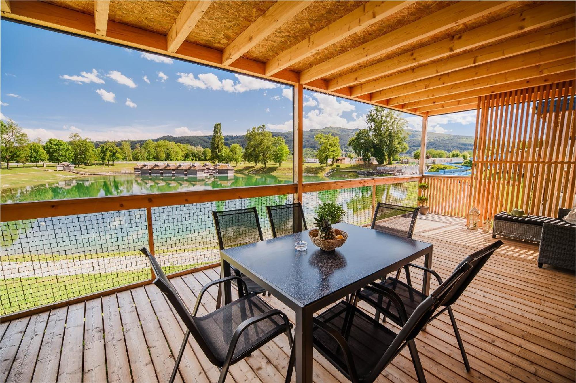 Deluxe Lake View Mobile Homes With Thermal Riviera Tickets Catez ob Savi Exterior foto